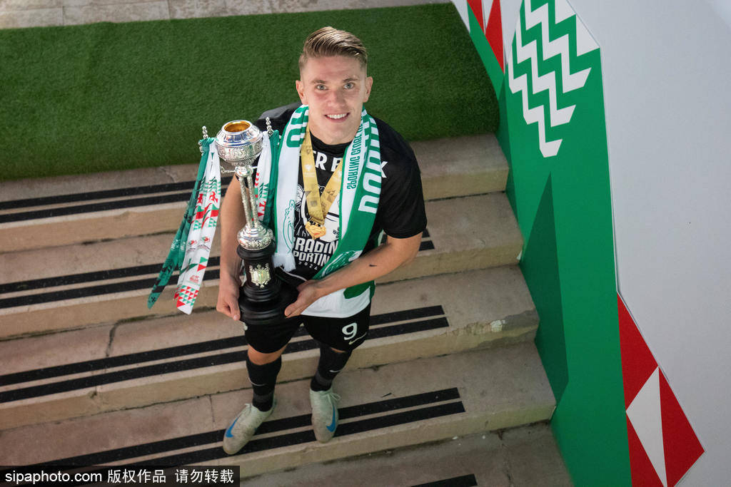 1亿欧变6千万？吉奥克雷斯转会曼联惊天反转，葡体撕毁密约！