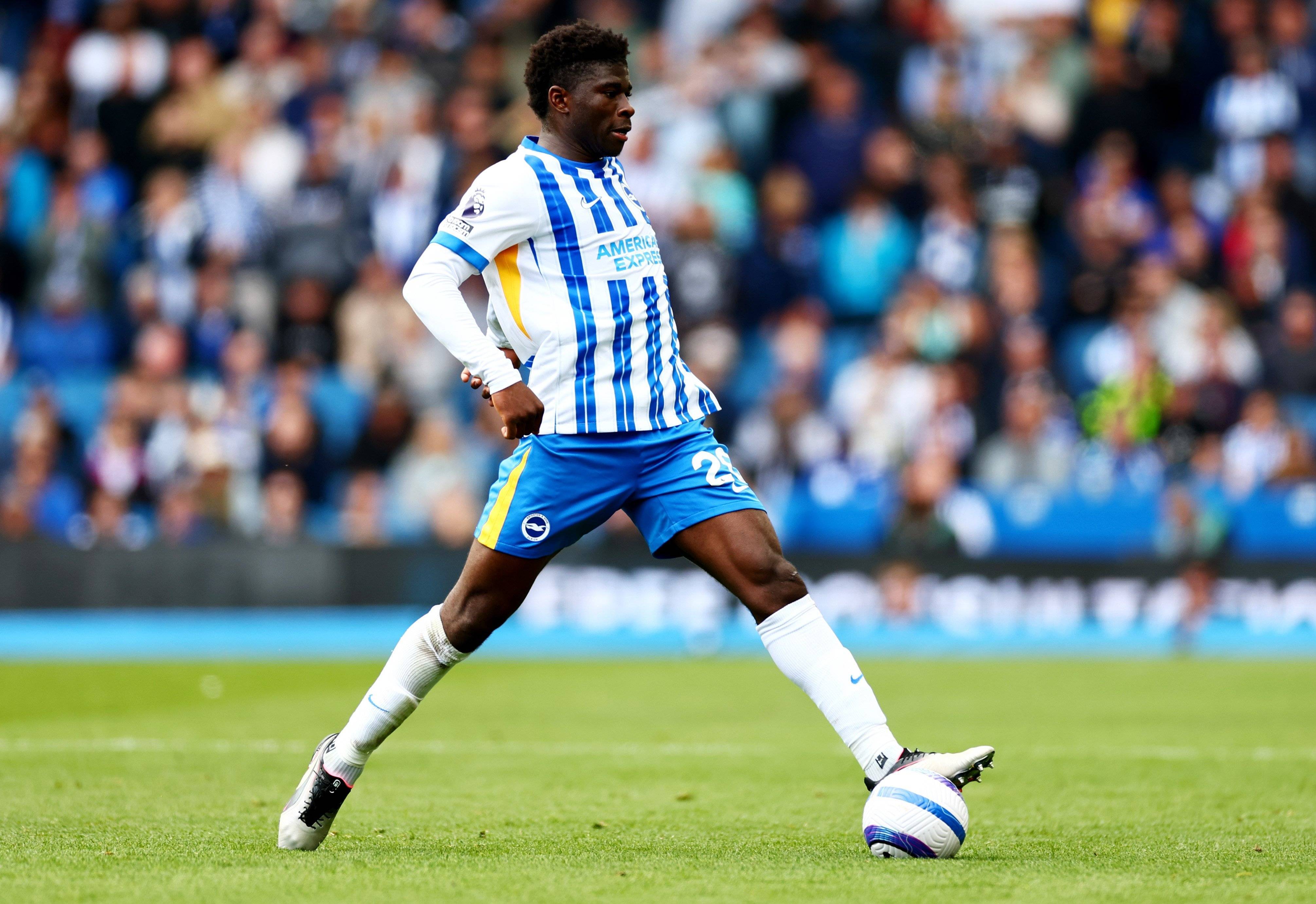 标晚：若无法签巴莱巴，曼联将沃顿、尤尔曼德、埃德森视为备选